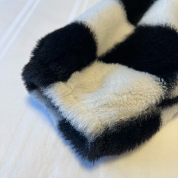 Crave Fame Juniors Checkered Bomber Jacket - Picture 4 of 12